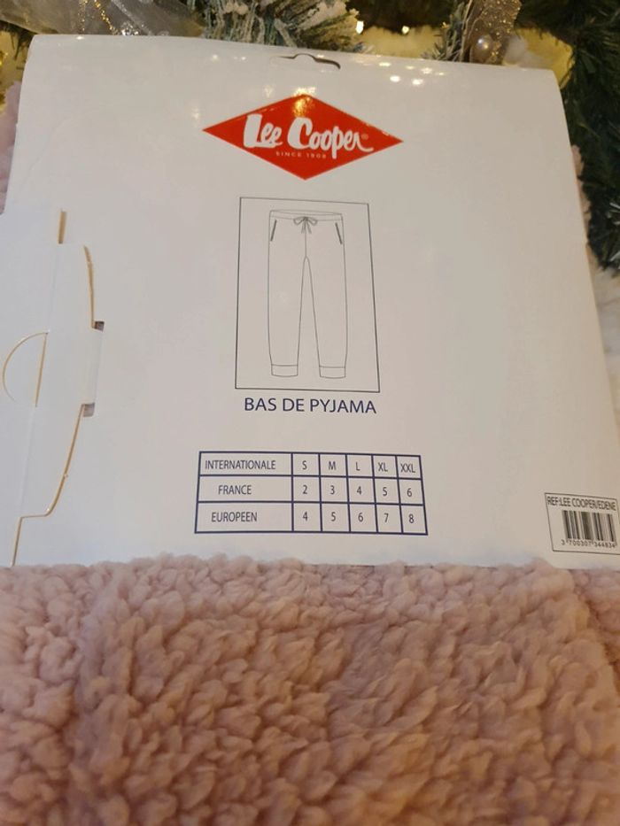 Bas de pyjama cocooning rose tendre Lee Cooper Taille M - photo numéro 4