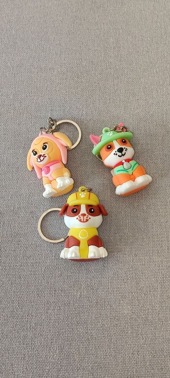 🌹Lot de 3 porte clés tout neuve 🌹