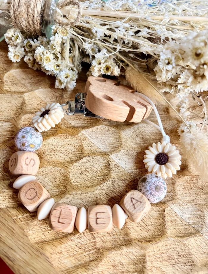 Attache-tétines - photo numéro 5