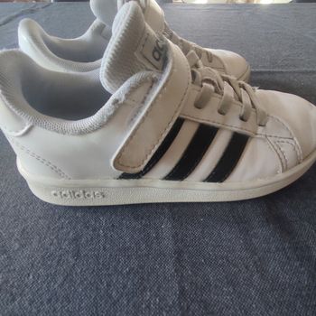 Basket adidas taille 30