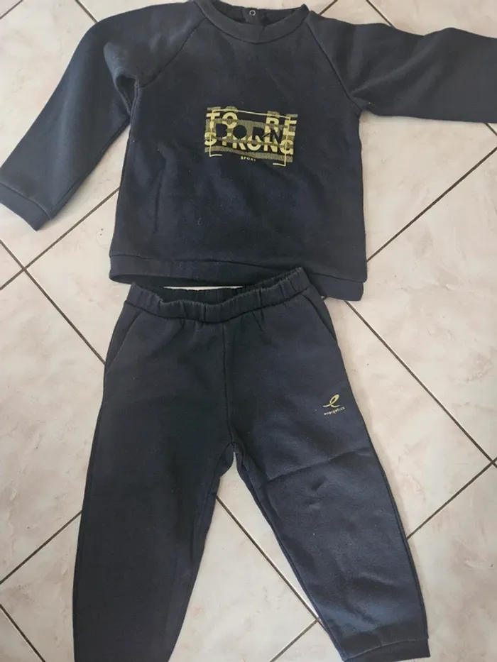 Ensemble sport