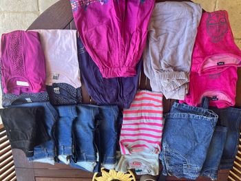 Lot vêtements filles 8 ans (23 pièces)