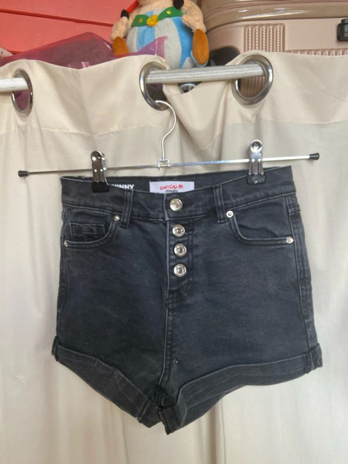 Short en jean Jennyfer - photo numéro 2