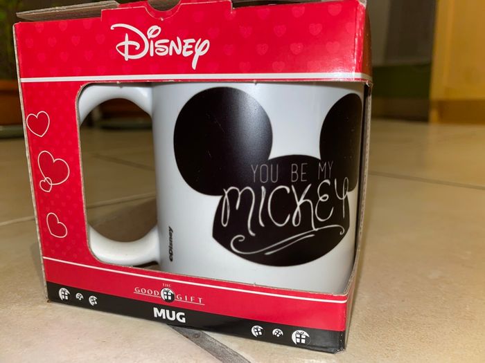 Mug Disney Mickey et Minnie - photo numéro 2