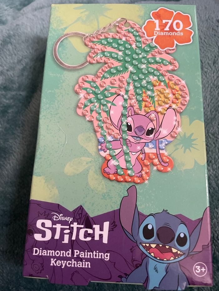 Magnifique porte clef Stitch painting Diamond 170 diamants
