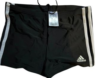 Maillot de bains#adidas#taille 2 équivalent à un 13/14 ans