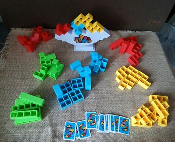 Jeu d'équilibre - Tetra Tower