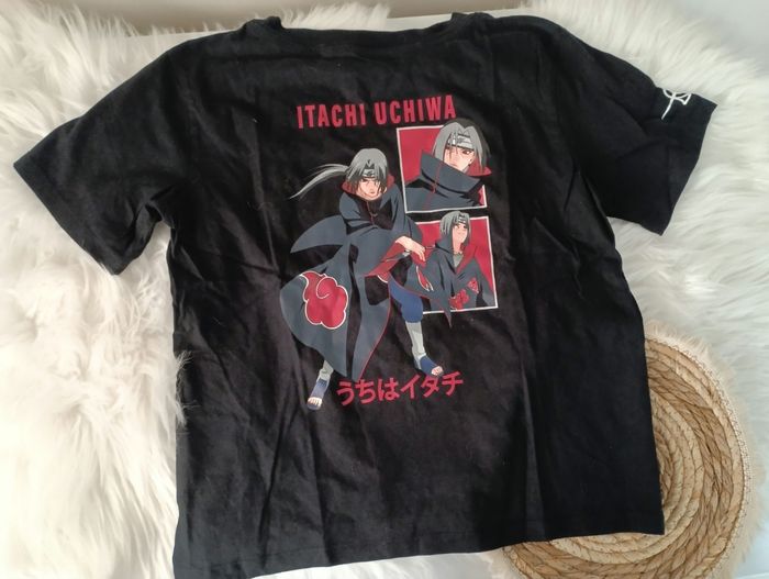 Tee shirt .Naruto XS