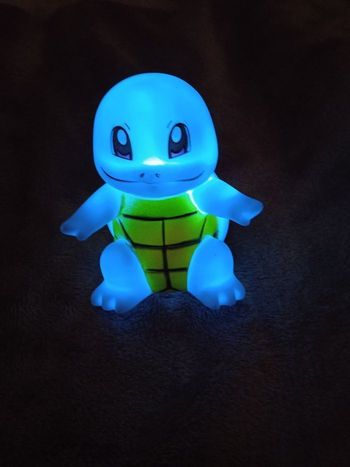 Jolie petite et mignonne Veilleuse Lampe de chevet  Pokémon Carapuce
