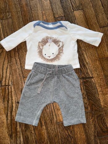 Haut sergent major et bas vertbaudet 1 mois