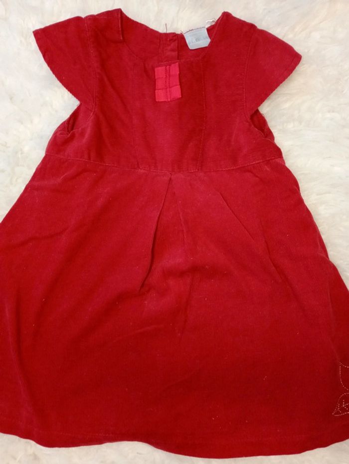 Robe velour rouge 18m - photo numéro 3