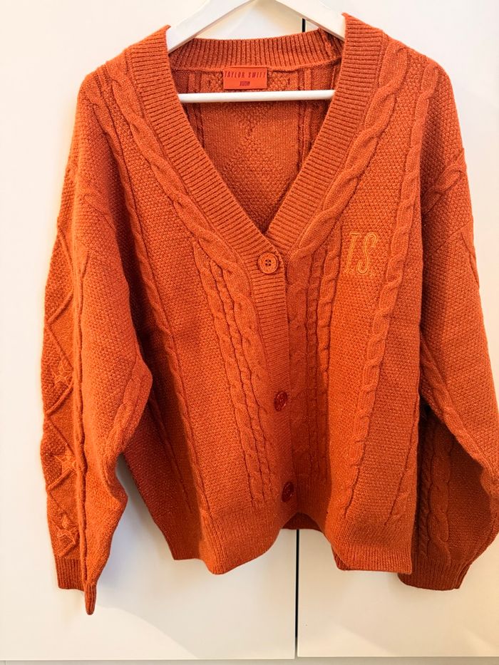 Cardigan The Life of a showgirl - Taylor Swift - photo numéro 9