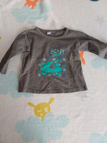 T-shirt gris 6 mois