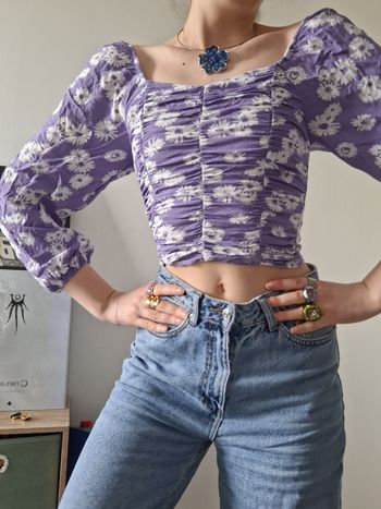 Top fleurie crop top