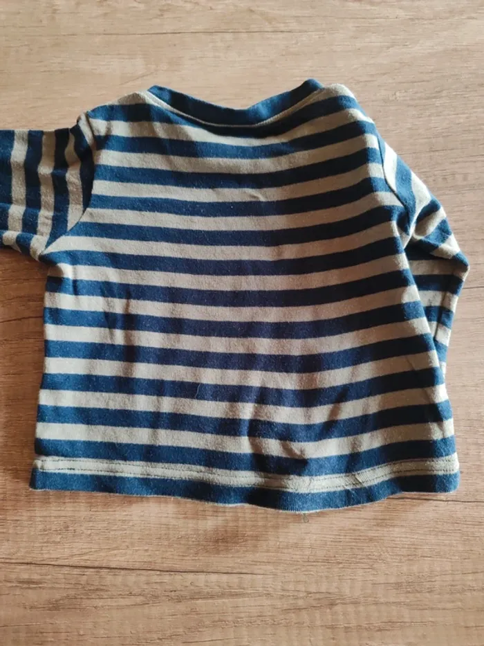 Tee shirt manches longues 67 cm - photo numéro 3