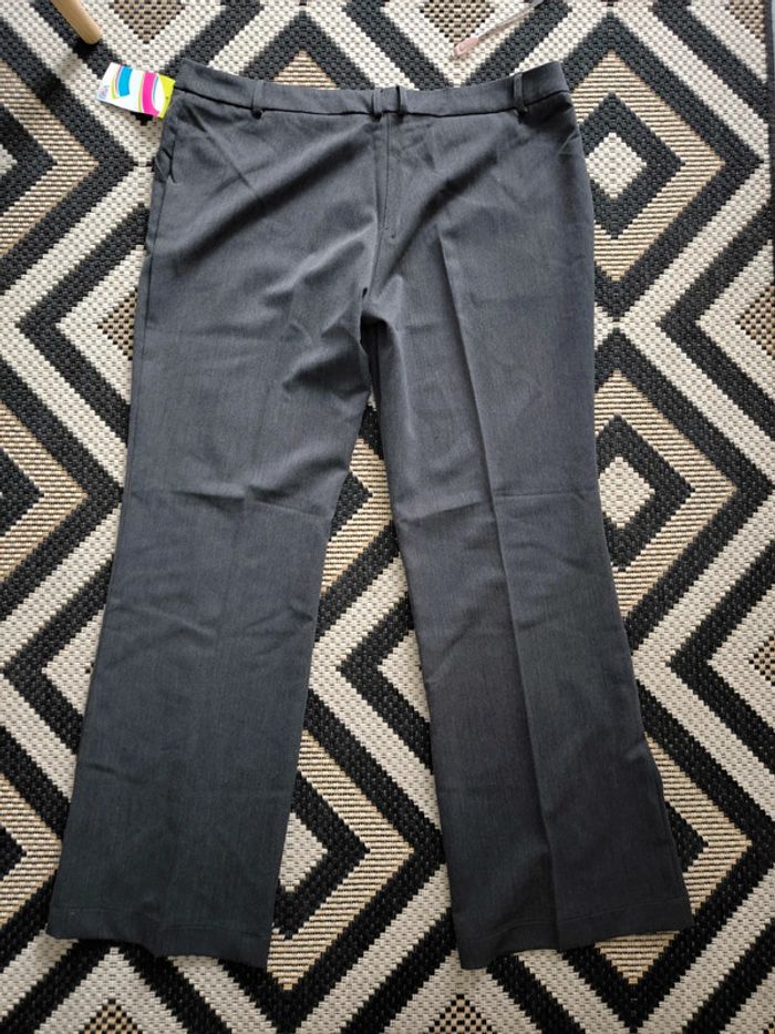 Pantalon gris taille 48 neuf - photo numéro 2