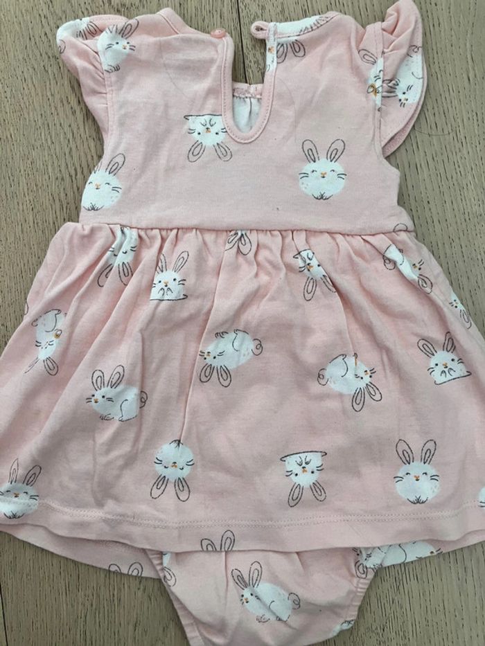 Robe body MC rose motifs lapin été bébé fille 6 mois Carter’s - photo numéro 3