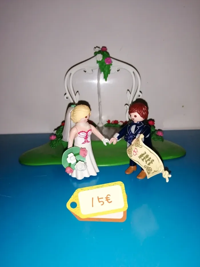 Thème* personnage & végétation / mariés - photo numéro 4