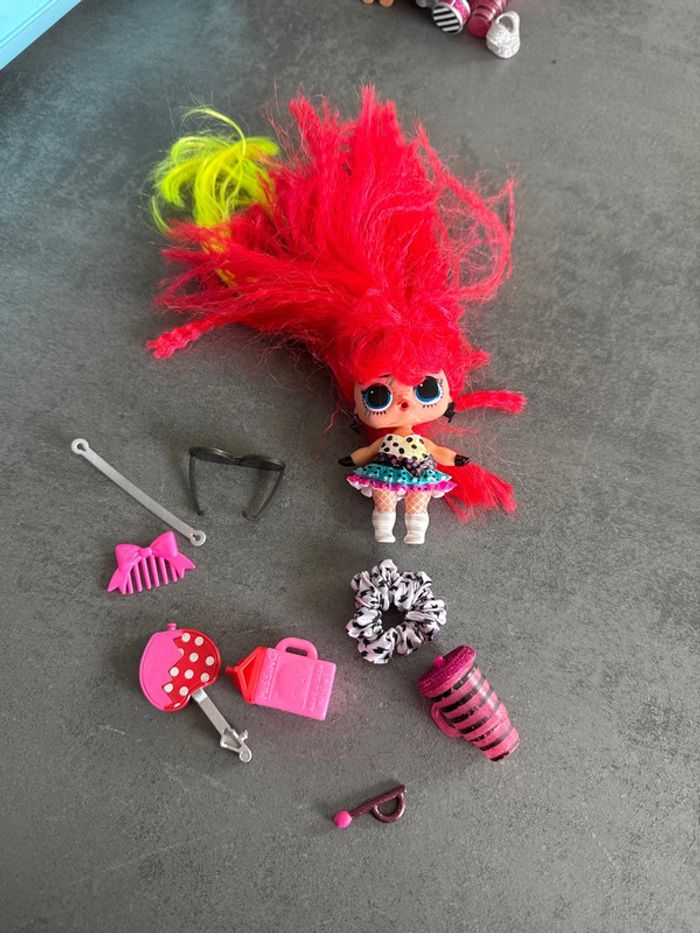 Poupée lol - photo numéro 2