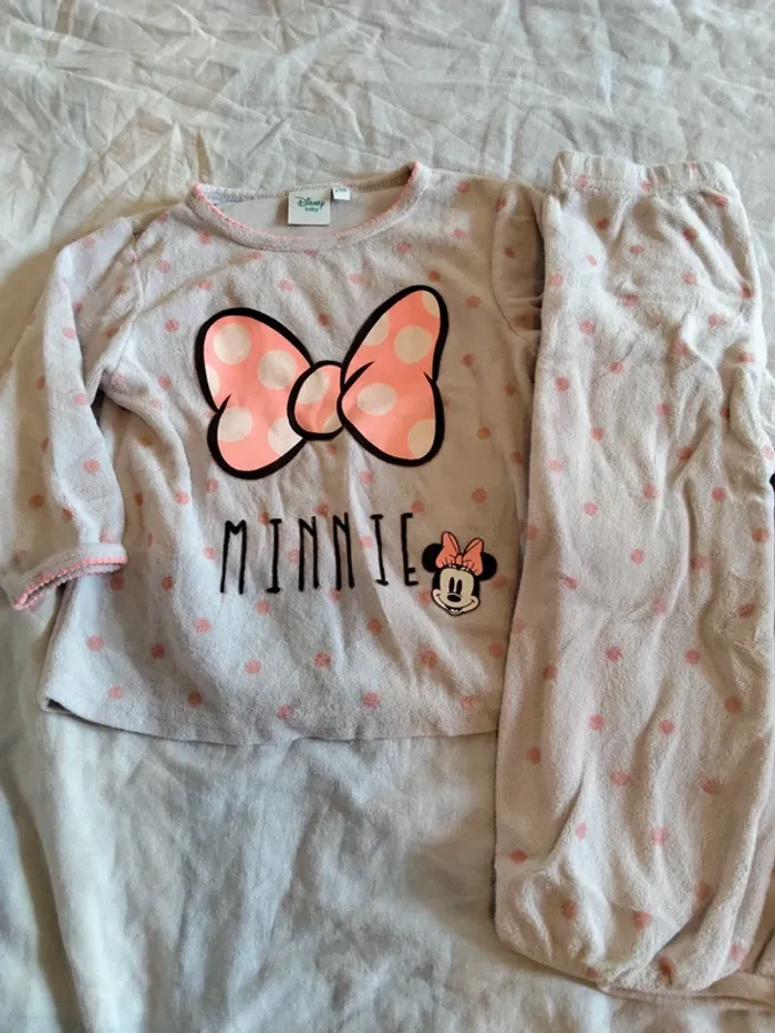 Pyjama 2 pieces Minnie 24 mois