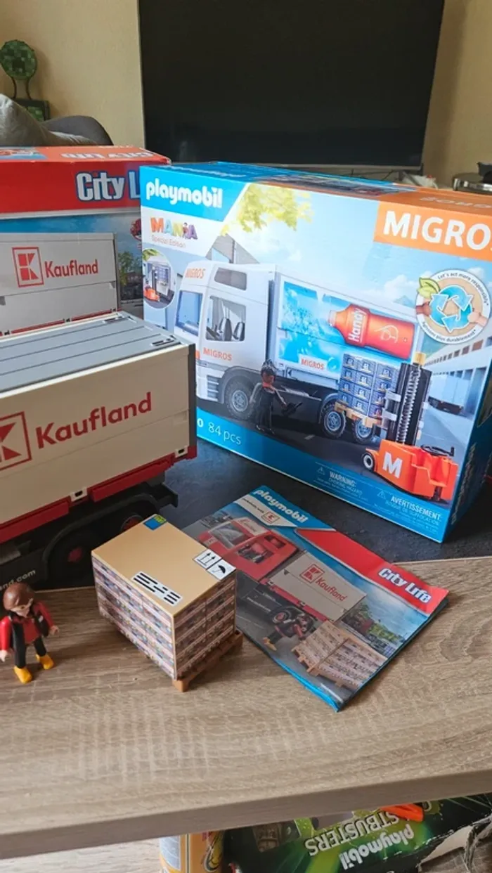 Lot de deux camions playmobil - photo numéro 7