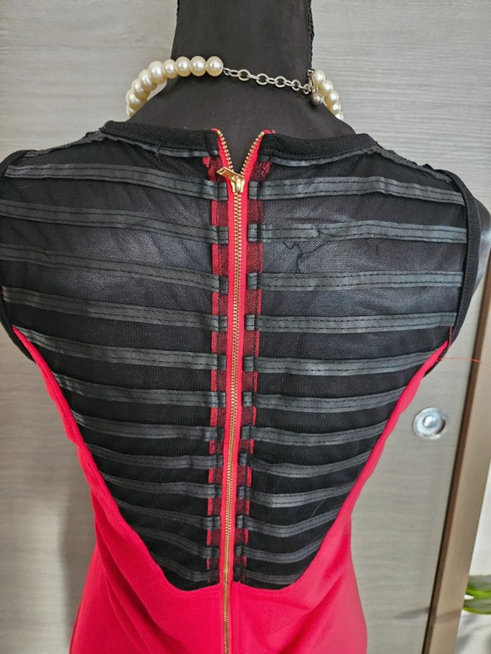 Robe noir et rouge - photo numéro 4
