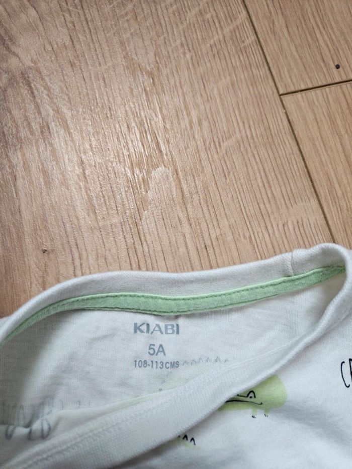 Lot de 4 t-shirts Vertbaudet Kiabi 5 ans - photo numéro 9