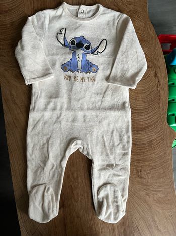 Pyjama bébé Stitch