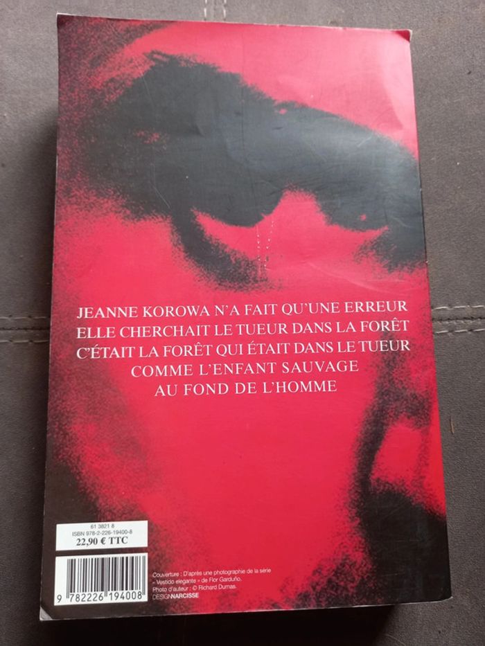 La forêt des mânes J.C Grangé - photo numéro 2