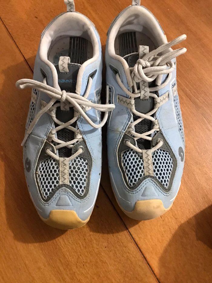 Basket homme bleu taille 40 marque Décathlon très bon état - photo numéro 3
