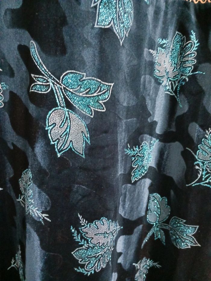 Robe velours  marocaine Taille 40 - photo numéro 4
