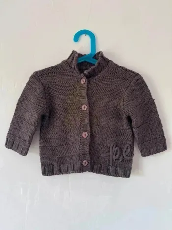 Gilet épais marron en grosses mailles - Kid Cool (18 mois) - Excellent état !