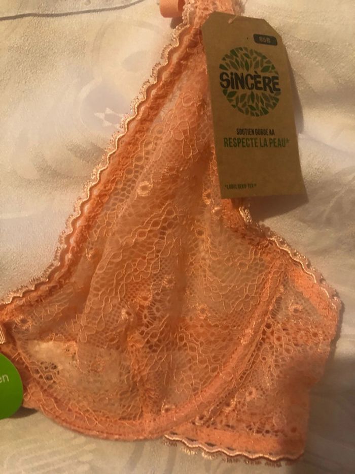 Soutien gorge neuf orange 85B - photo numéro 2