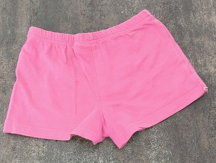 Short fille 4 ans - photo numéro 2