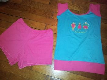 pyjama rose et bleu neuf