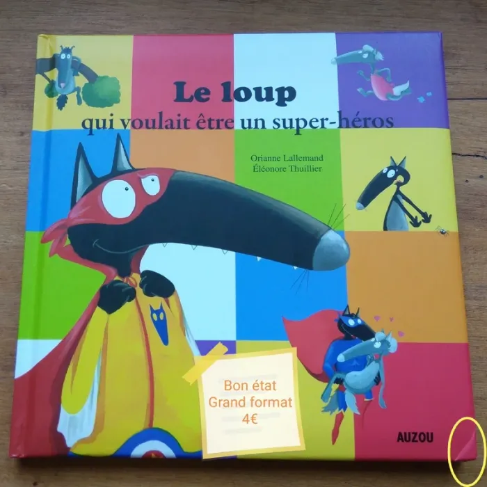 Livre Auzou Le loup grand format