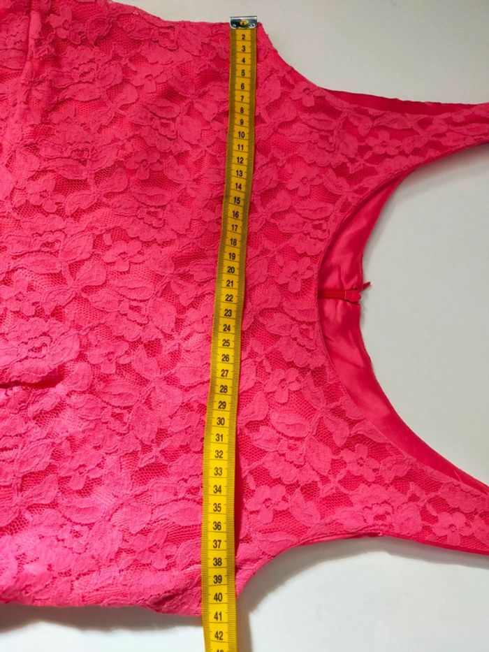 Robe en dentelle fuchsia – Rinascimento – T. M - photo numéro 8