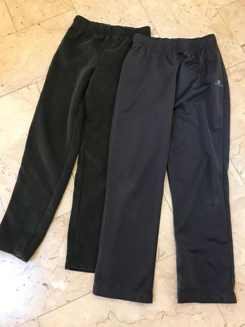 Ensemble 2 Joggings de sport 9 Ans