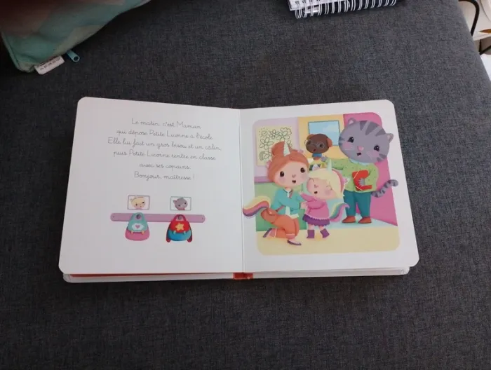Livre - Petite Licorne va à l'école - photo numéro 2