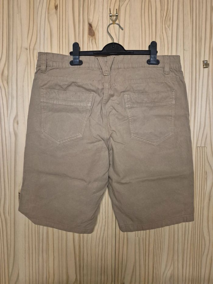 Short beige - photo numéro 2
