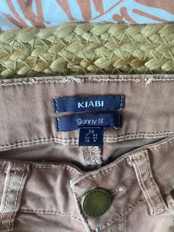 Jean Skinny fit 🩷 Taille 36 - Kiabi - photo numéro 3