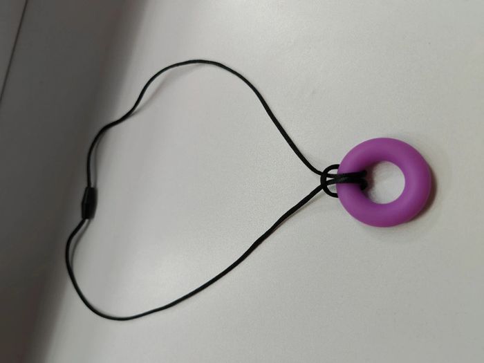 Collier à mâcher en silicone