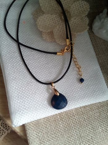 Collier pierre de lapis lazuli