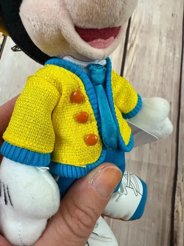 Peluche Disney Mickey Mouse import Japon Tokyo Disneyland - photo numéro 13