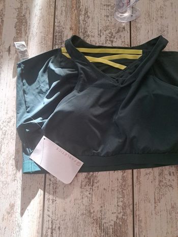 Brassière de sport neuve fabletics
