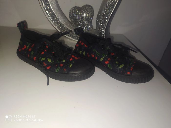 Tennis cerise fille - photo numéro 3