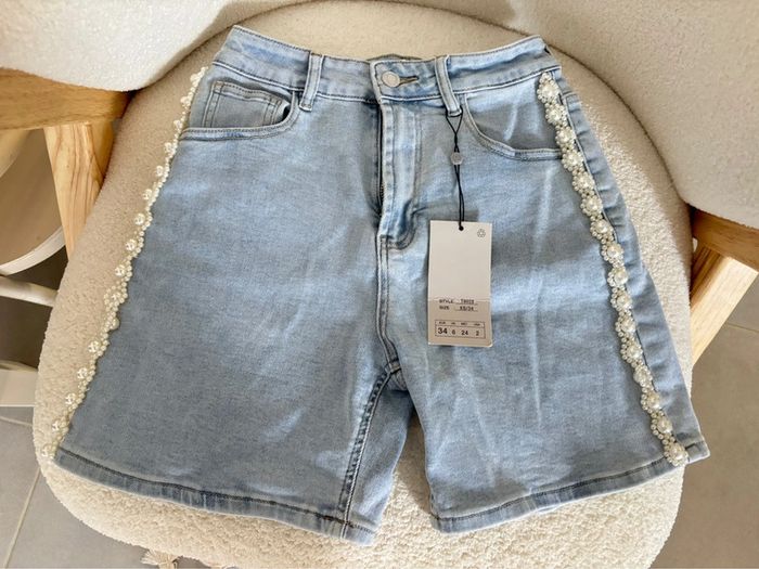 Short en jean perles neuf taille xs