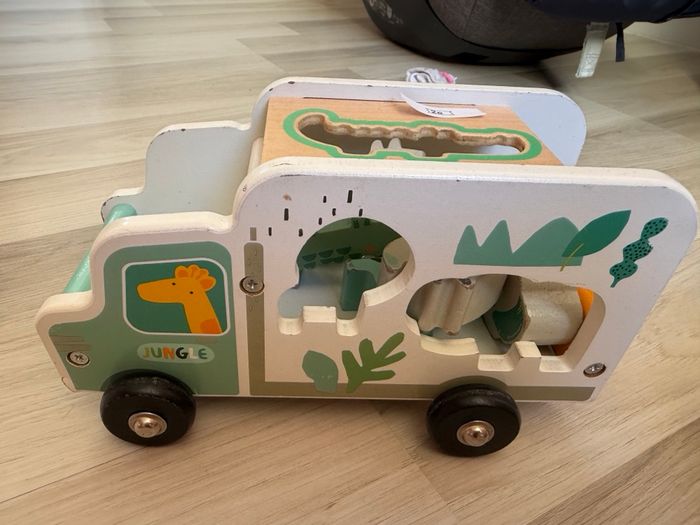 Camion safari formes - photo numéro 2