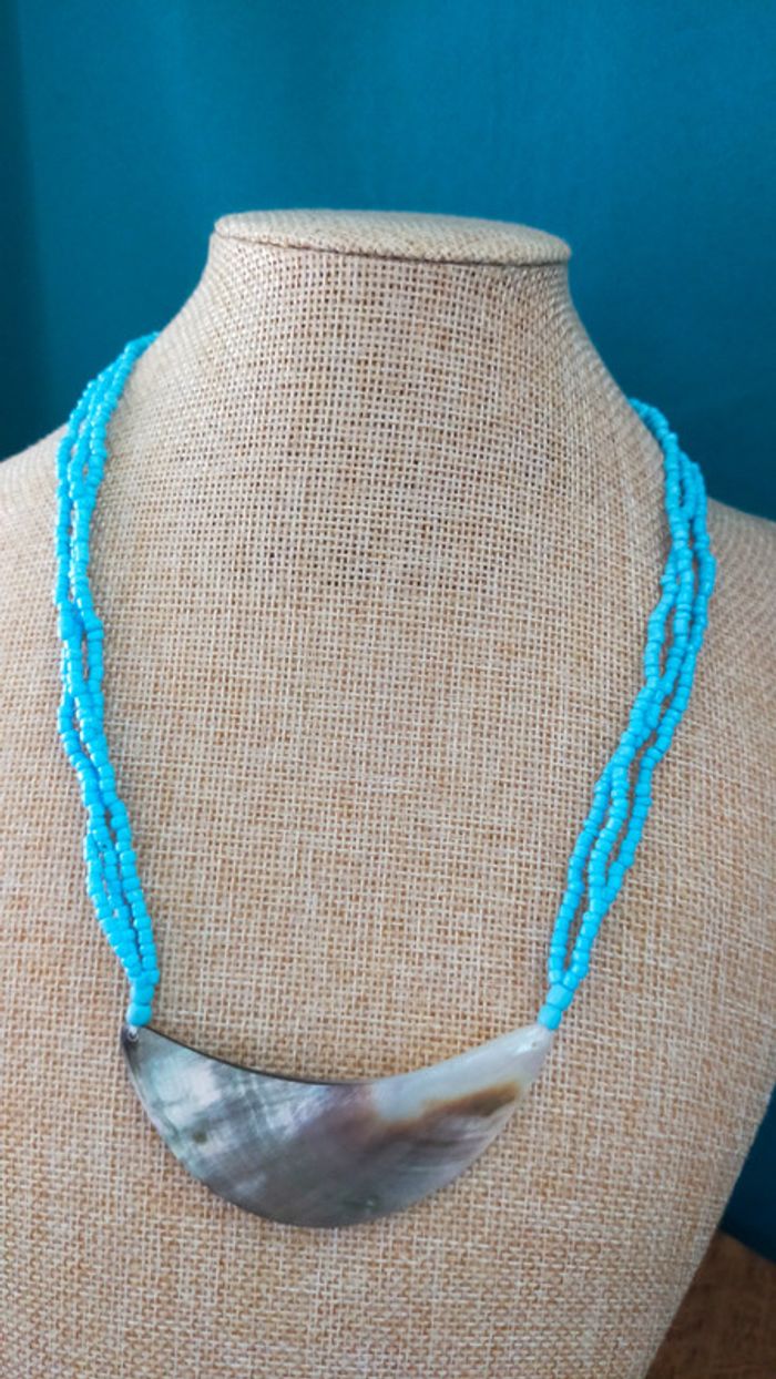 Collier en perles turquoises et nacre naturelle – Fait main - Idée Fête des Mères 💙 - photo numéro 11
