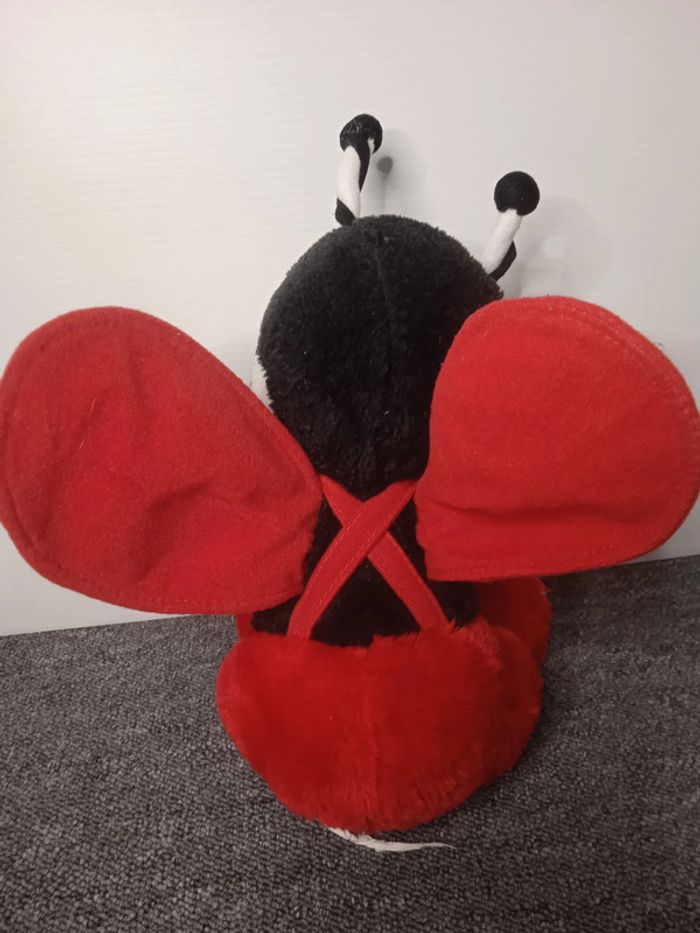 adorable poupée doudou coccinelle - photo numéro 3